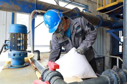 新疆阜康滋泥泉子镇有何特色?-第2张图片-花冠旅游服务 新疆阜康滋泥泉子镇有何特色?-第2张图片-花冠旅游服务