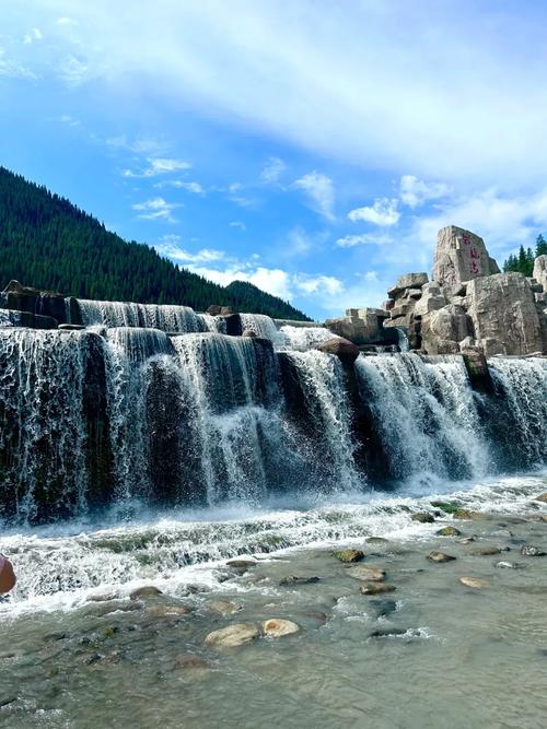 乌鲁木齐有哪些必游景点？-第1张图片-花冠旅游服务