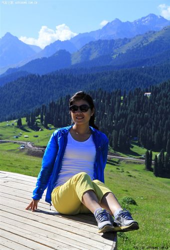 7月底新疆穿衣指南是什么？-第1张图片-花冠旅游服务