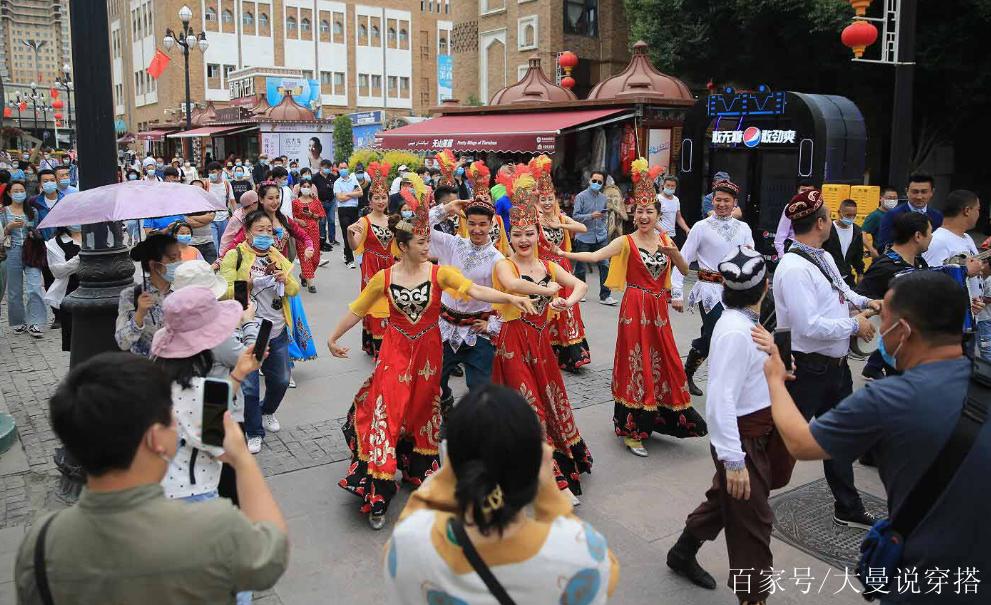 7月底新疆穿衣指南是什么？-第2张图片-花冠旅游服务