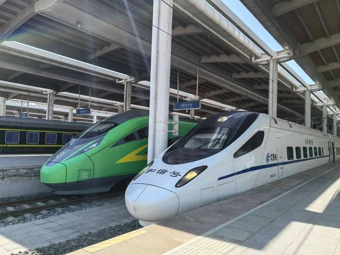 新疆动车何时开通？-第1张图片-花冠旅游服务