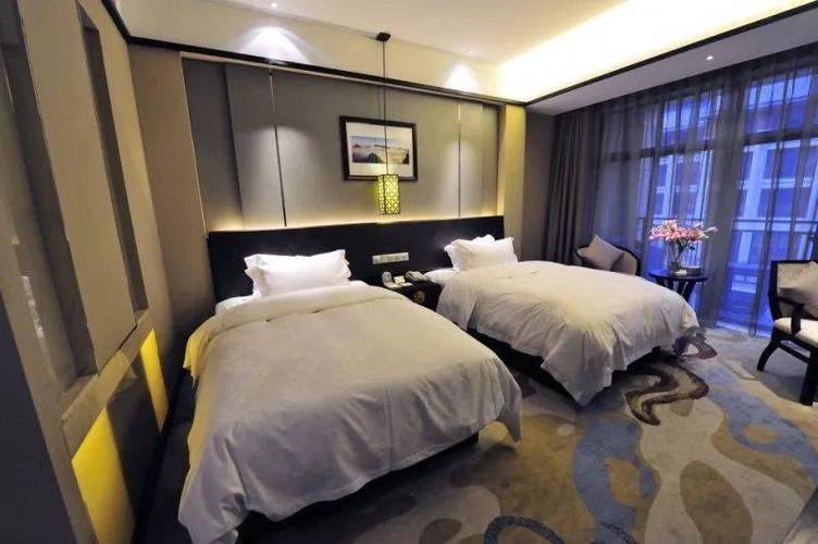 江西龙虎山国际大酒店有何特色？-第2张图片-花冠旅游服务