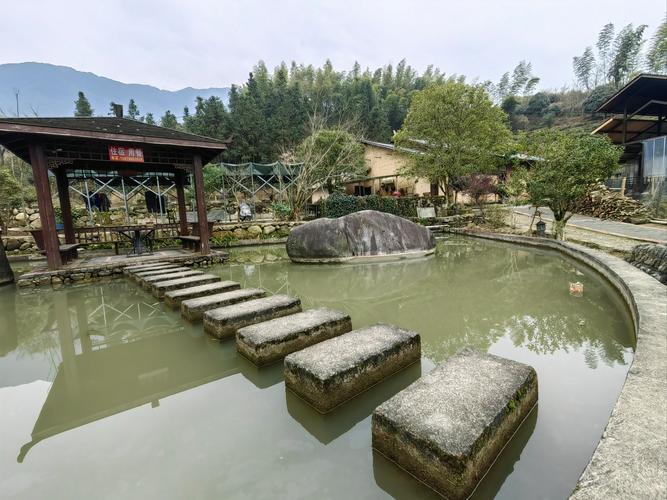 江西宜春温汤镇好玩吗-第1张图片-花冠旅游服务