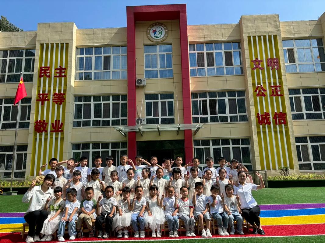 新疆昌吉龙翔双语学校有何特色？-第3张图片-花冠旅游服务