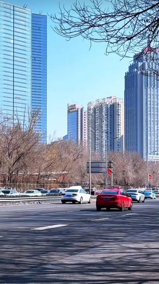 新疆乌鲁木齐公园北街有何特色？-第1张图片-花冠旅游服务