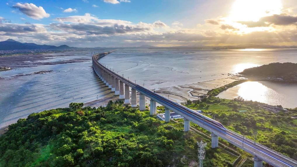 福建泉州到温州动车怎么坐？-第1张图片-花冠旅游服务