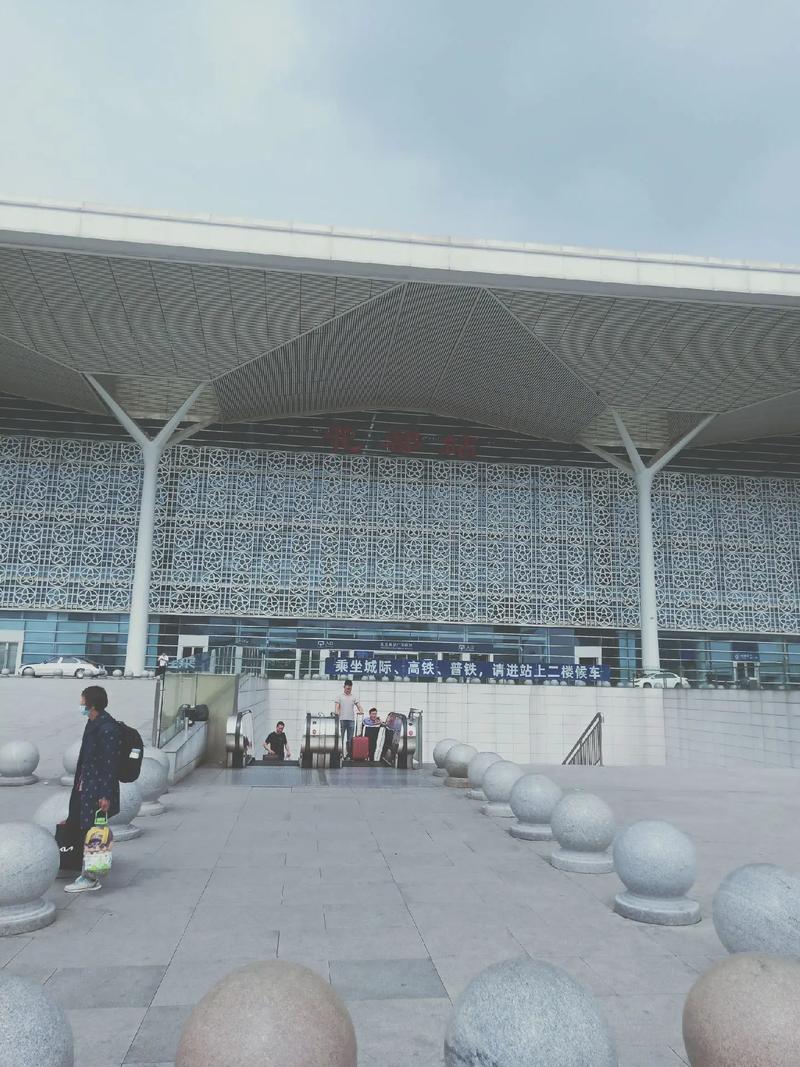 有岳阳到福建的火车吗-第3张图片-花冠旅游服务