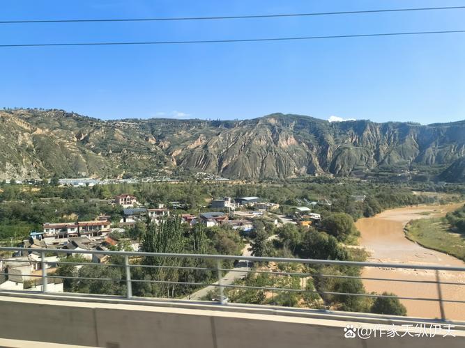 新疆高铁何时正式开通运营？-第3张图片-花冠旅游服务