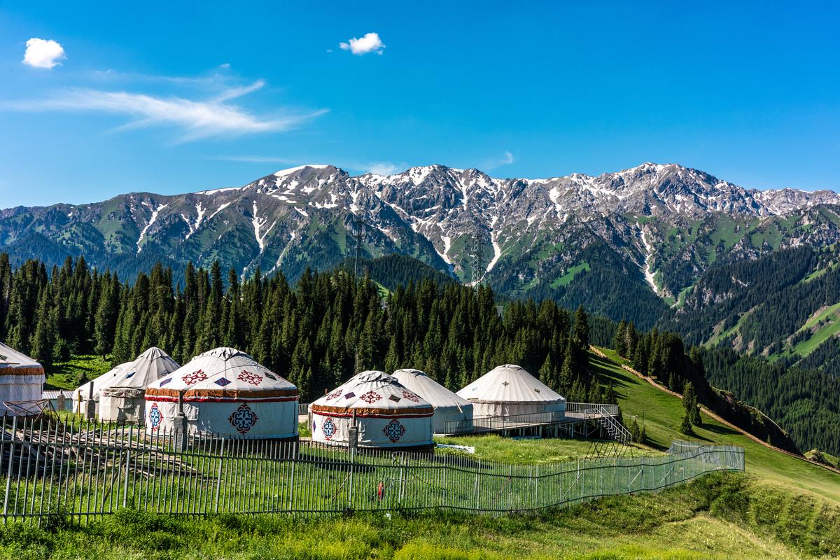 新疆布克赛尔蒙古自治有何独特魅力？-第2张图片-花冠旅游服务