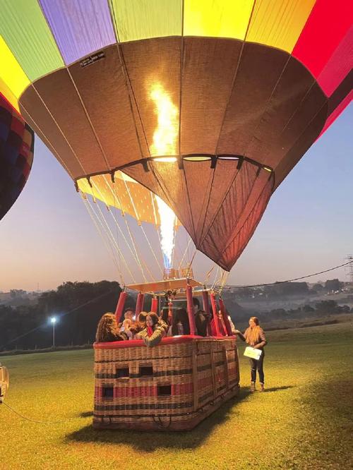 江西哪里能坐热气球？-第1张图片-花冠旅游服务