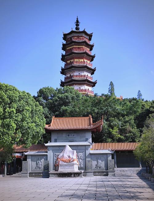 赣州市区有哪些必打卡景点？-第1张图片-花冠旅游服务