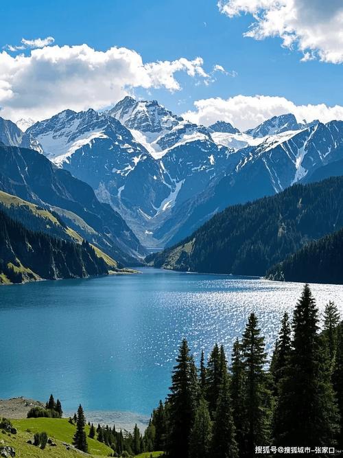 新疆风景图片大全有哪些绝美景色？-第3张图片-花冠旅游服务