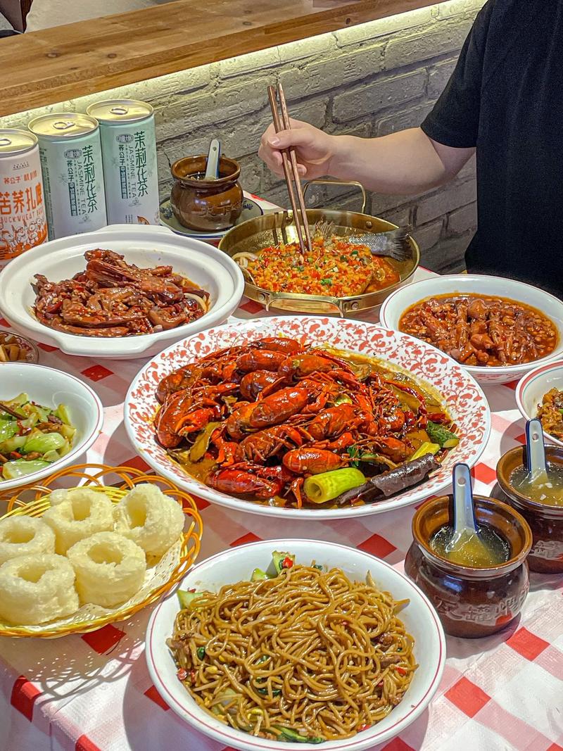 南昌高铁站到江西饭店怎么走？-第1张图片-花冠旅游服务