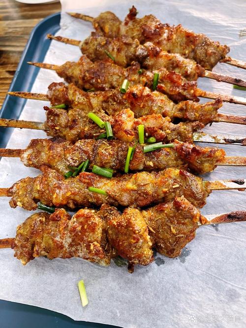 新疆羊肉串是什么羊肉-第3张图片-花冠旅游服务