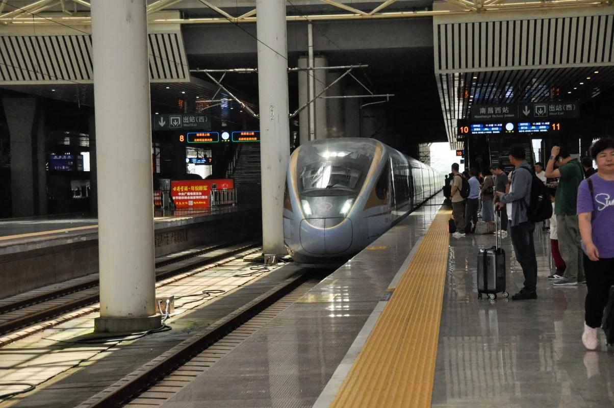 温岭到福建泉州的动车-第3张图片-花冠旅游服务