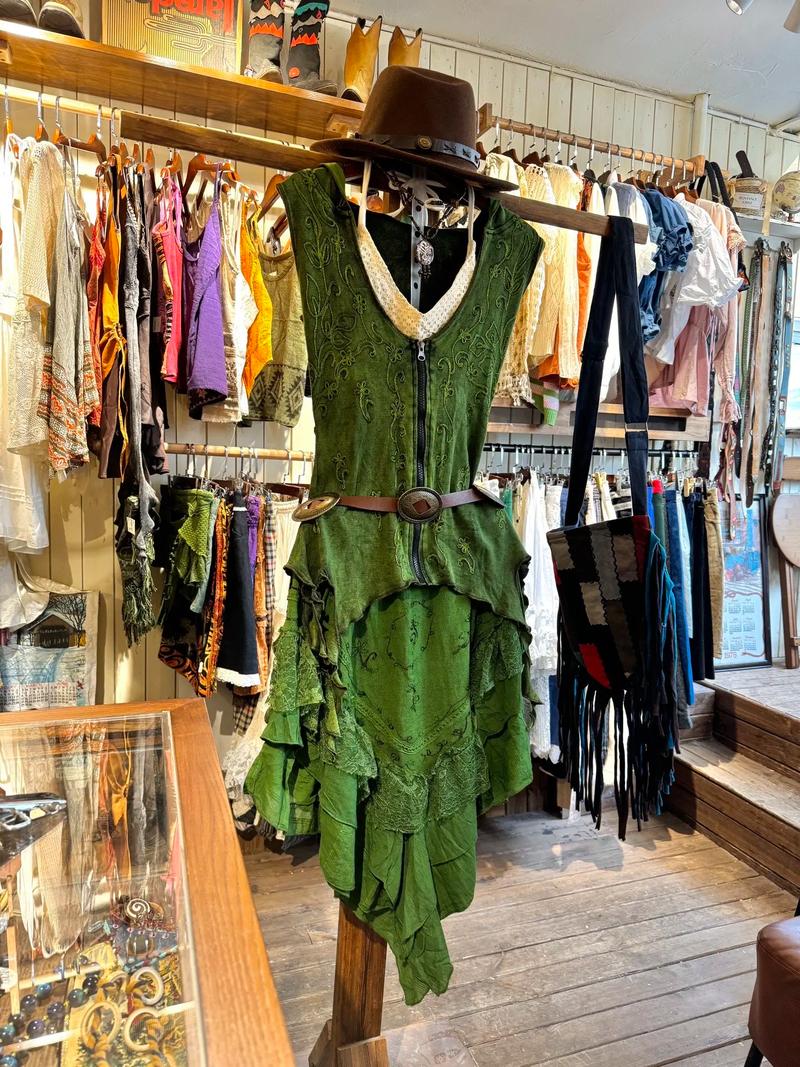 新疆旅游，鞋子怎么选才合适？-第1张图片-花冠旅游服务