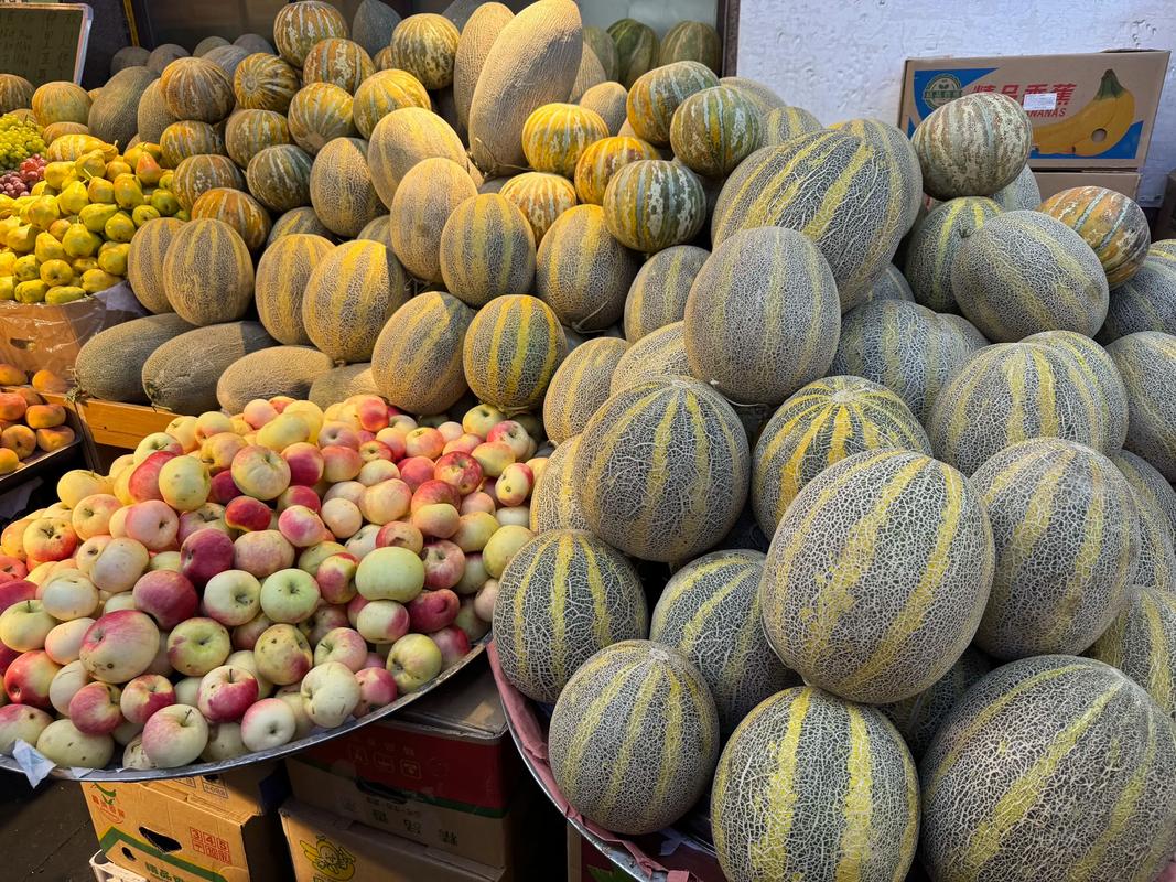乌鲁木齐水果市场有何特色？-第3张图片-花冠旅游服务