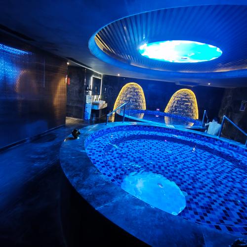 江西高安环球国际会所现状如何？-第3张图片-花冠旅游服务