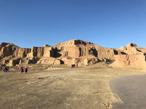 新疆指南针国际旅行社-第2张图片-花冠旅游服务