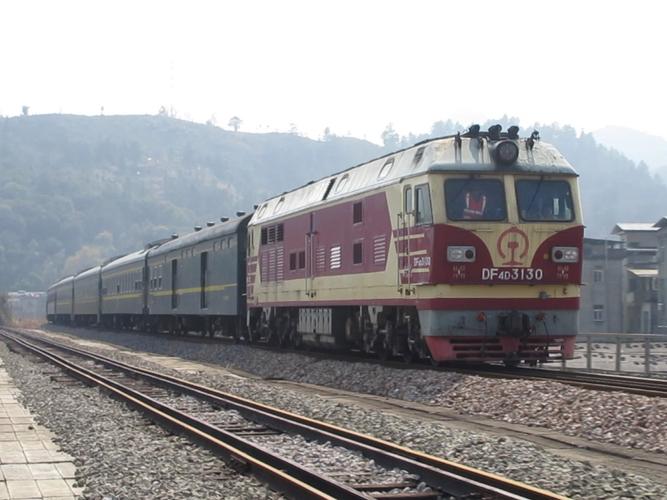 新乡到赣州火车怎么坐？-第2张图片-花冠旅游服务