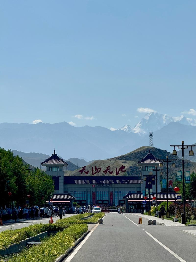 新疆天池山风景区美在哪里？-第2张图片-花冠旅游服务