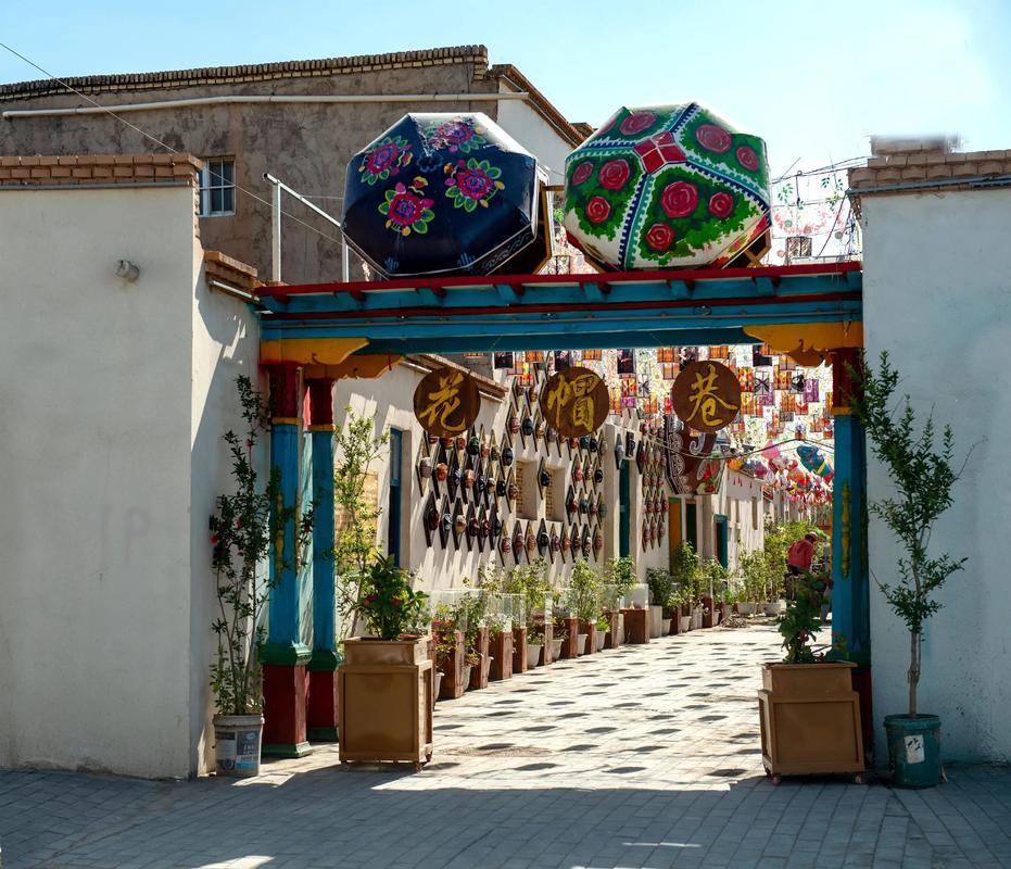 新疆库车红灯区具体位置在哪？-第2张图片-花冠旅游服务