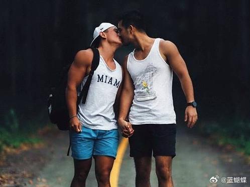 新疆初遇同性，经历是何模样？-第2张图片-花冠旅游服务