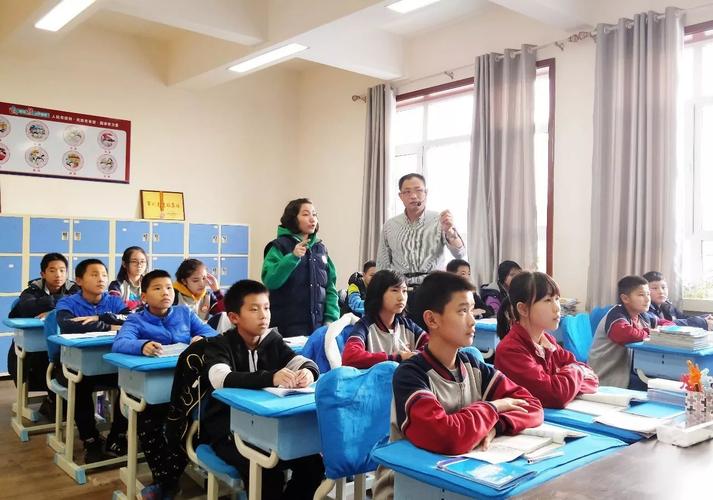 新疆光华私立学校学费多少？-第3张图片-花冠旅游服务