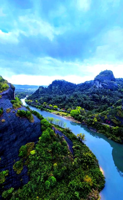 福建武夷山大红袍景区-第2张图片-花冠旅游服务