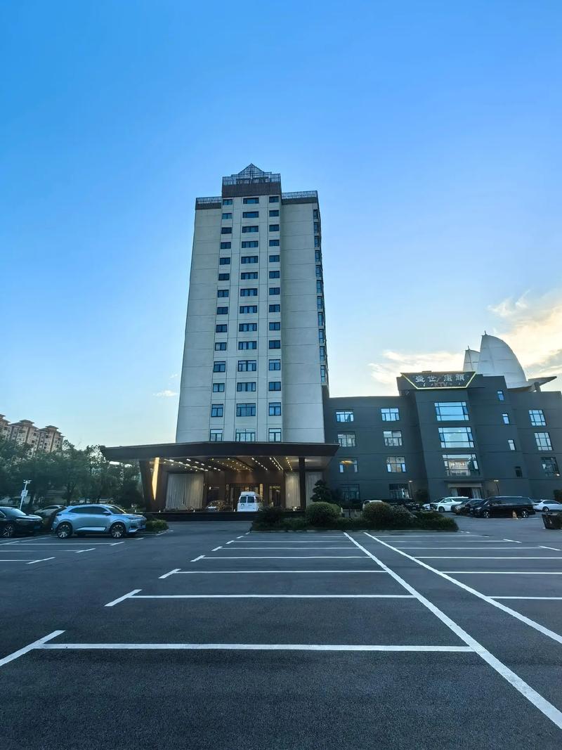 新疆师范大学附近宾馆有哪些推荐？-第1张图片-花冠旅游服务