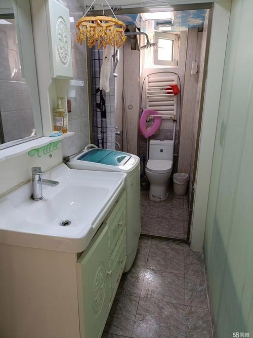 新疆友好商场营业时间是什么？-第1张图片-花冠旅游服务