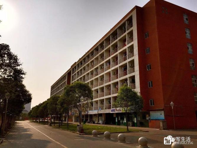 江西师范大学美美公寓怎么样？-第2张图片-花冠旅游服务