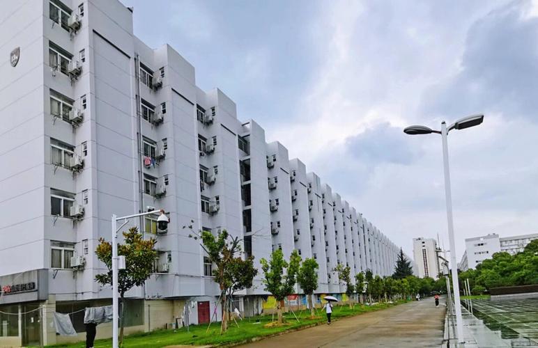 江西师范大学美美公寓怎么样?-第1张图片-花冠旅游服务 江西师范大学美美公寓怎么样?-第1张图片-花冠旅游服务