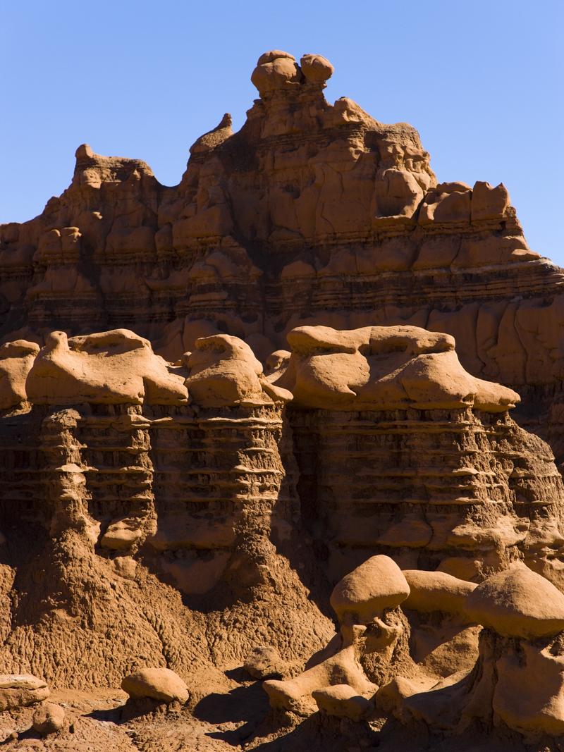 新疆魔鬼城是何种特殊地貌？-第2张图片-花冠旅游服务