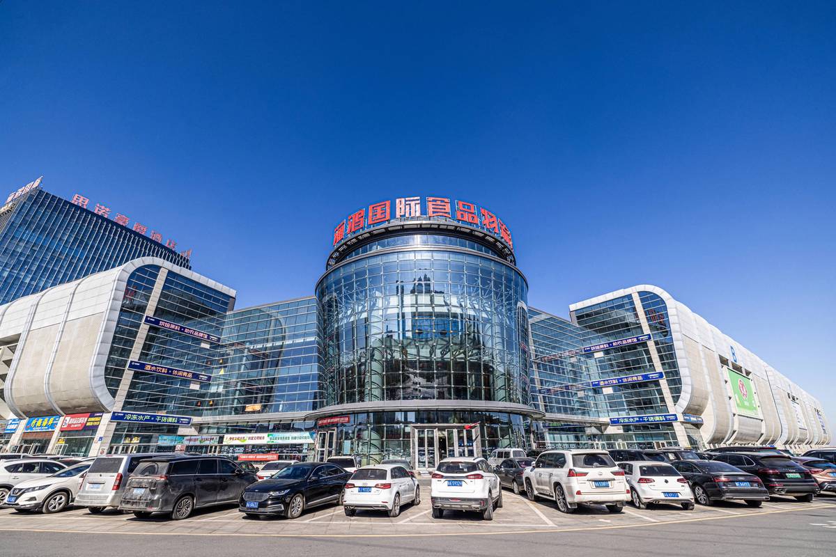 新疆海鸿国际批发市场有何特色与优势？-第3张图片-花冠旅游服务