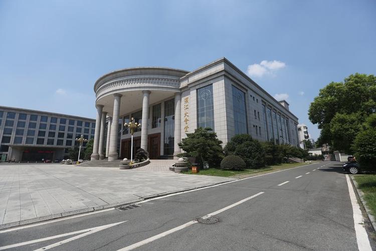 江西省委滨江宾馆具体地址在哪?-第1张图片-花冠旅游服务 江西省委滨江宾馆具体地址在哪?-第1张图片-花冠旅游服务