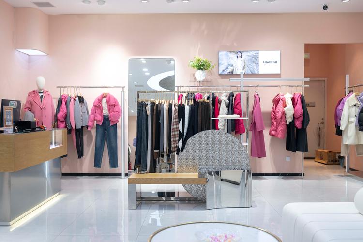 福建敦煌服装是敦煌文化的时尚演绎吗？-第1张图片-花冠旅游服务