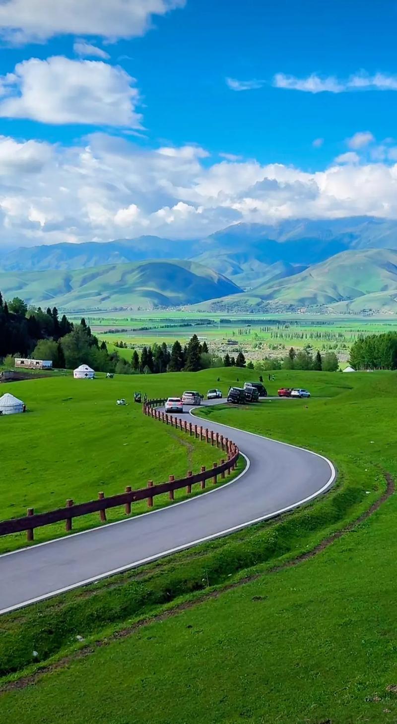 新疆旅游现在合适吗？-第3张图片-花冠旅游服务