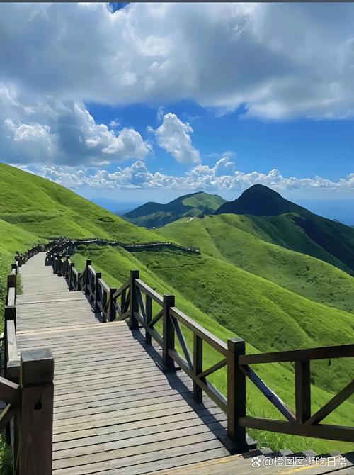 江西武功山最佳旅游季节是几月？-第2张图片-花冠旅游服务