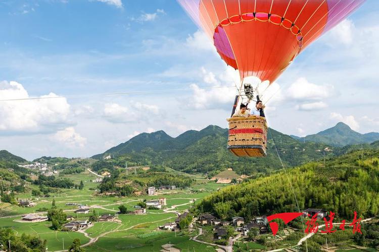 福建哪里可以玩热气球-第1张图片-花冠旅游服务