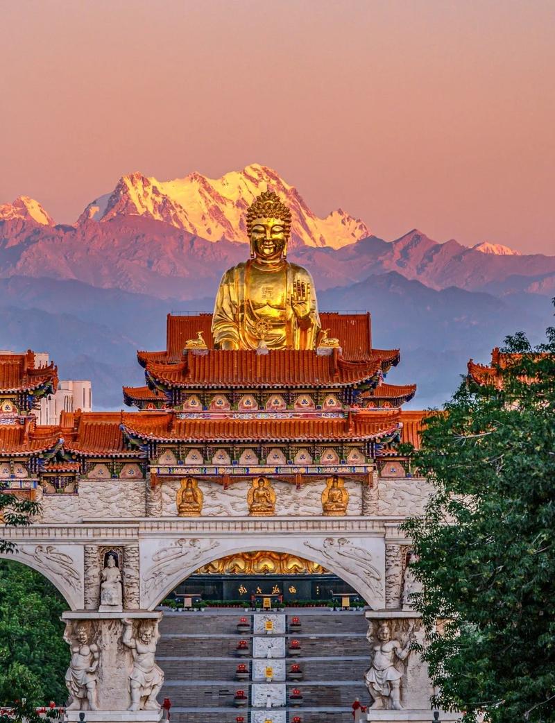 乌鲁木齐有哪些必打卡的景点？-第2张图片-花冠旅游服务