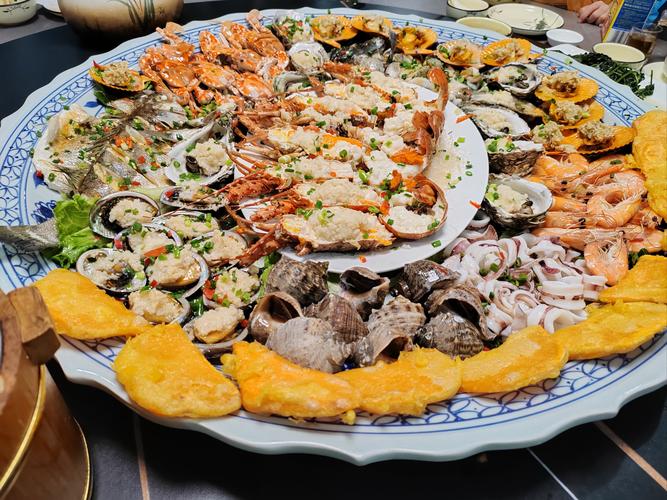福建永安海鲜大拼盘有何特色？-第1张图片-花冠旅游服务