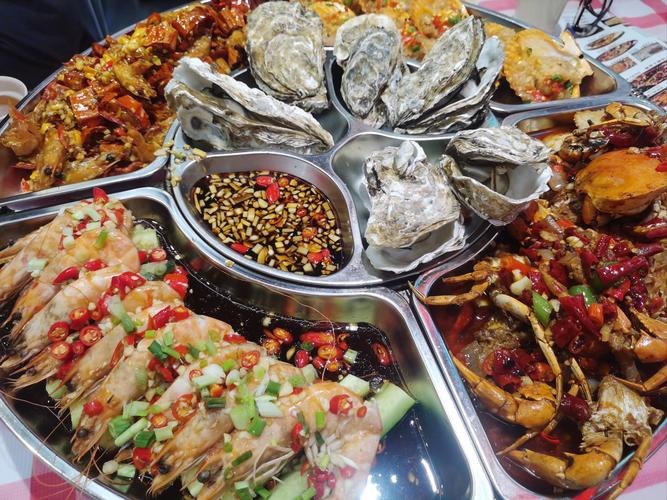 福建永安海鲜大拼盘有何特色？-第2张图片-花冠旅游服务
