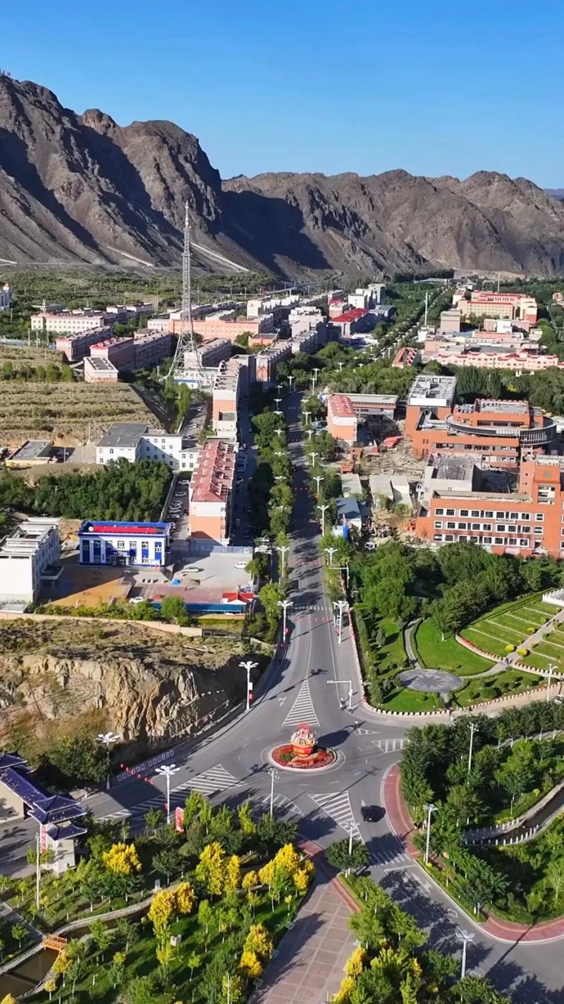 新疆伊吾县归属哪个市？-第1张图片-花冠旅游服务