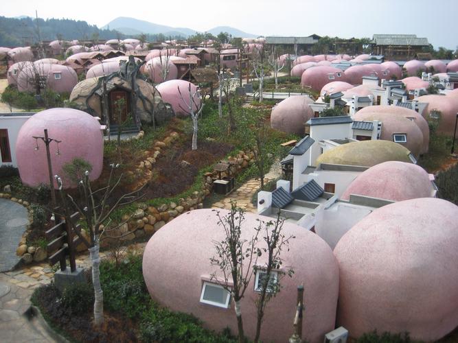 福建云顶QQ蛋居怎么预订？-第2张图片-花冠旅游服务