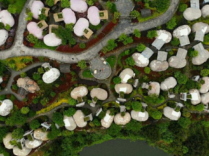 福建云顶QQ蛋居怎么预订？-第3张图片-花冠旅游服务