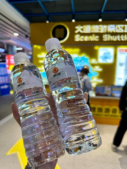 新疆黄金一号矿泉水有何独特之处？-第1张图片-花冠旅游服务