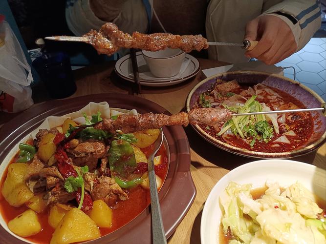 南京东路新疆菜，地道风味何处寻？-第2张图片-花冠旅游服务