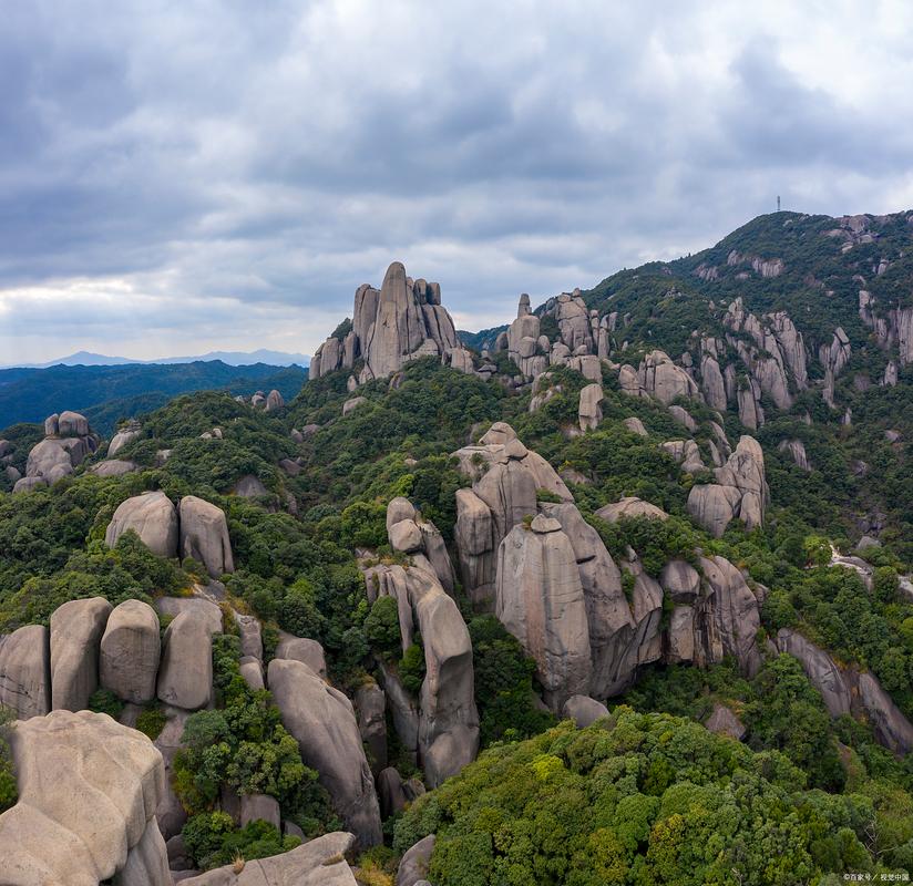 福建旅游区有哪些山区值得一游？-第1张图片-花冠旅游服务